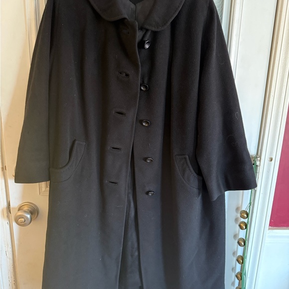 Vintage 50/60s 100% Cashmere Black Coat Long Button Front Round Collar Perfect - Picture 1 of 9